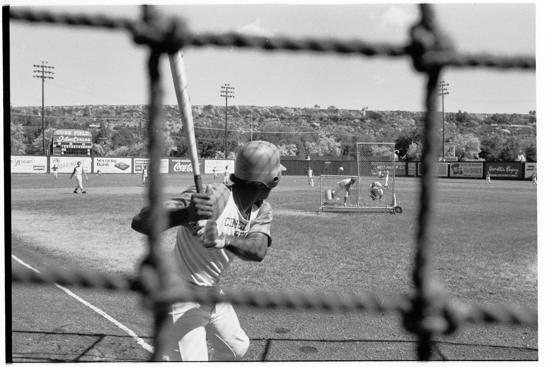 Mustangs batting practice, 1976